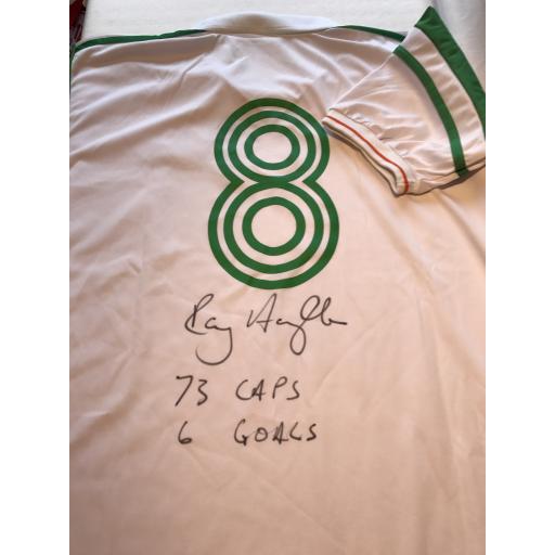 RAY HOUGHTON SIGNED REPUBLIC OF IRELAND NUMBER 8 1980s AWAY SHIRT